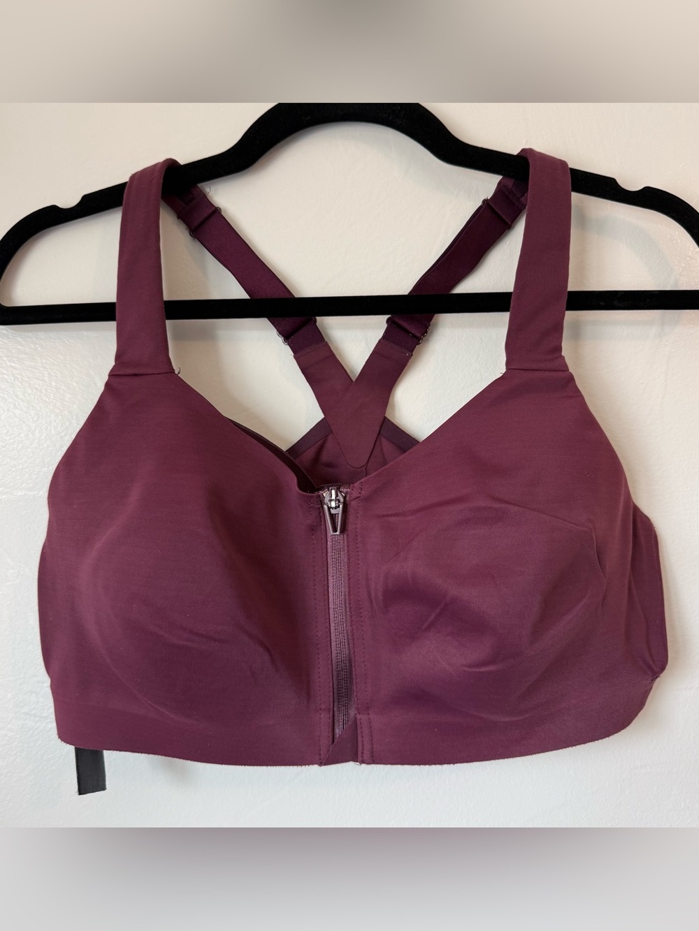 Victoria’s Secret Knockout Front Close Sports Bra 36D